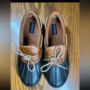 Women's SPERRY Top-Sider
Size: 6.5